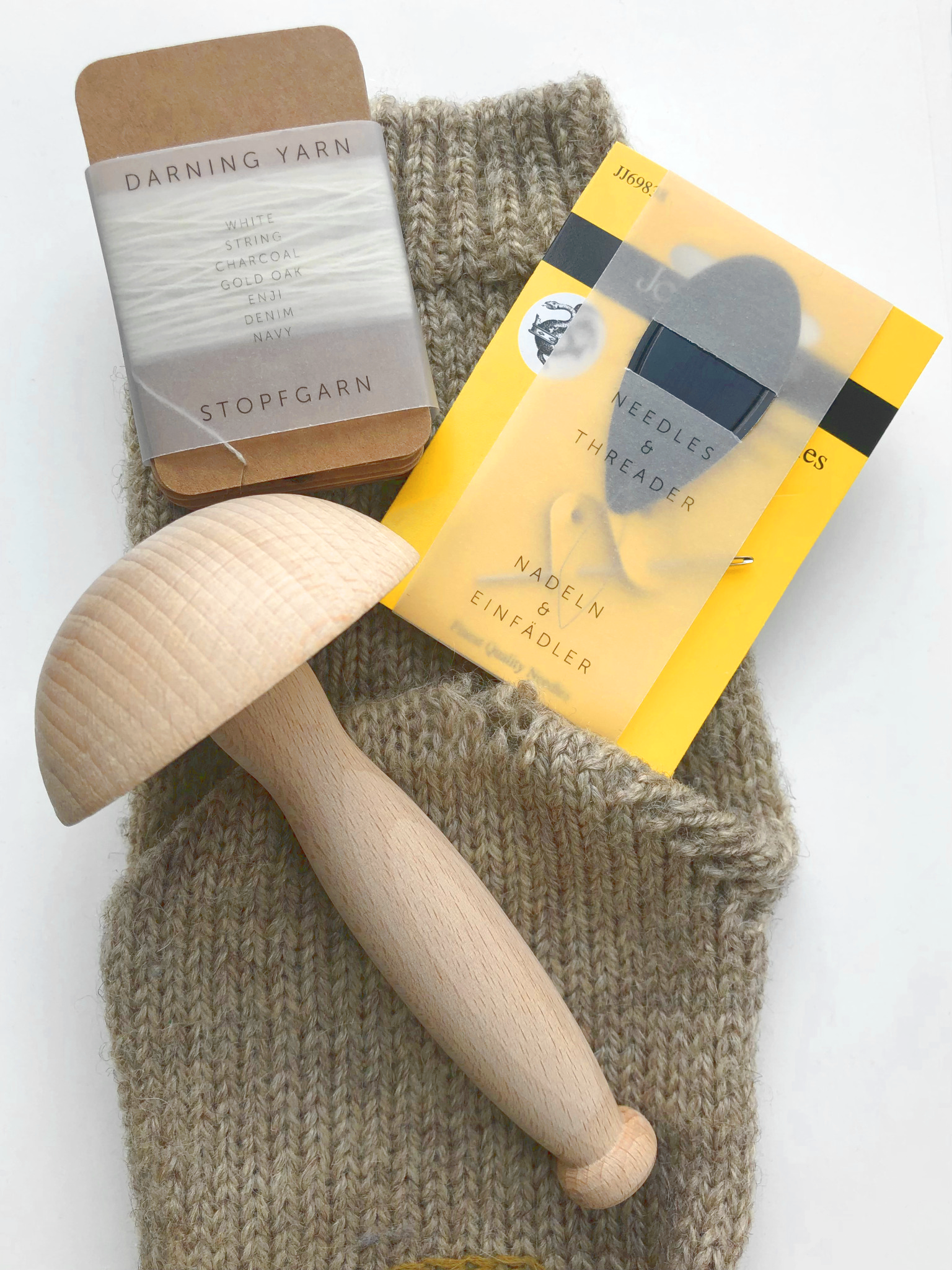 Darning Kit Wooden Weaving Tools Sewing Tool Repair For Darning Socks Hats  Pants Sweaters DIY Sewing Crafts Cute Wooden Mushroom - AliExpress