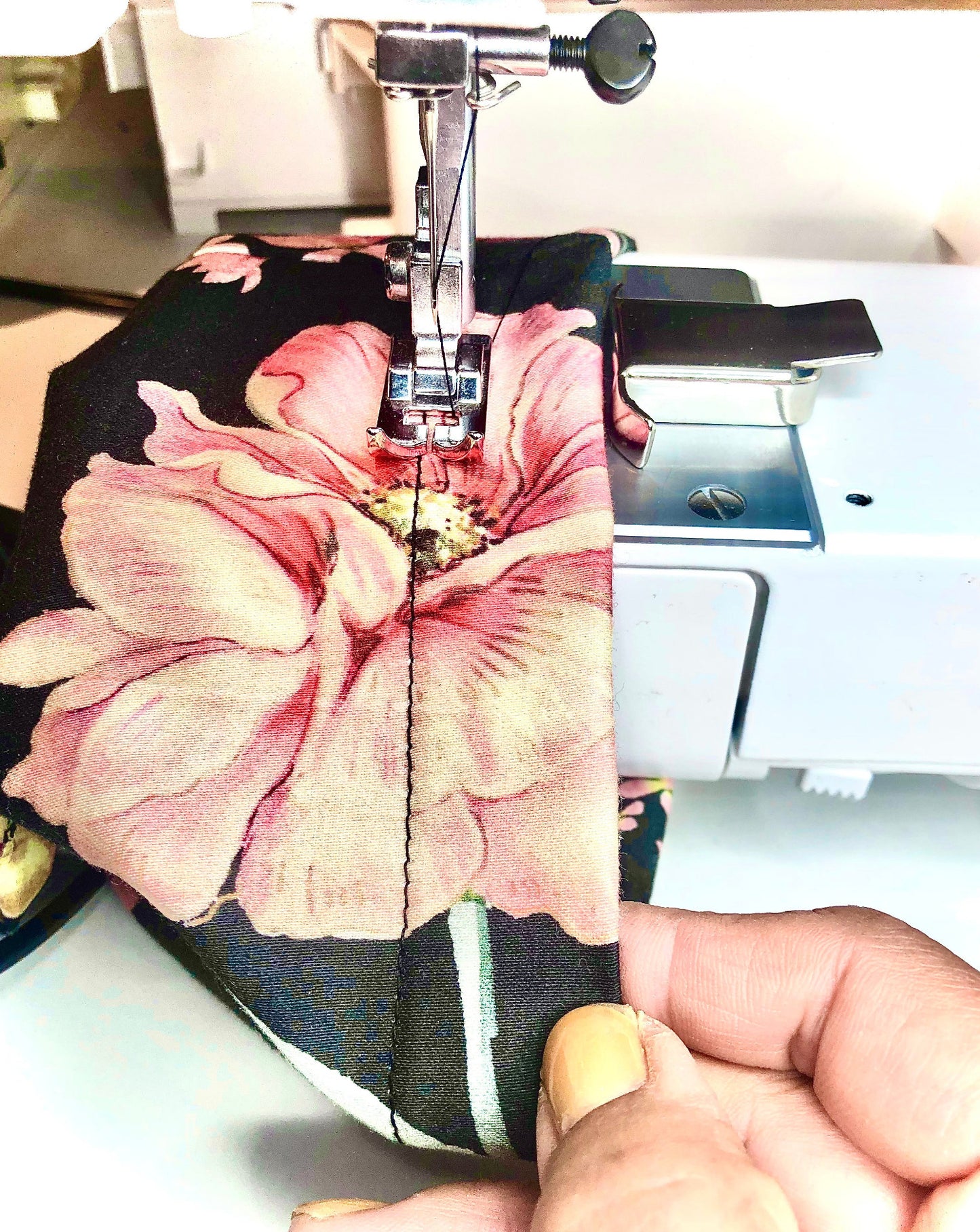 Magnet Seam Guide