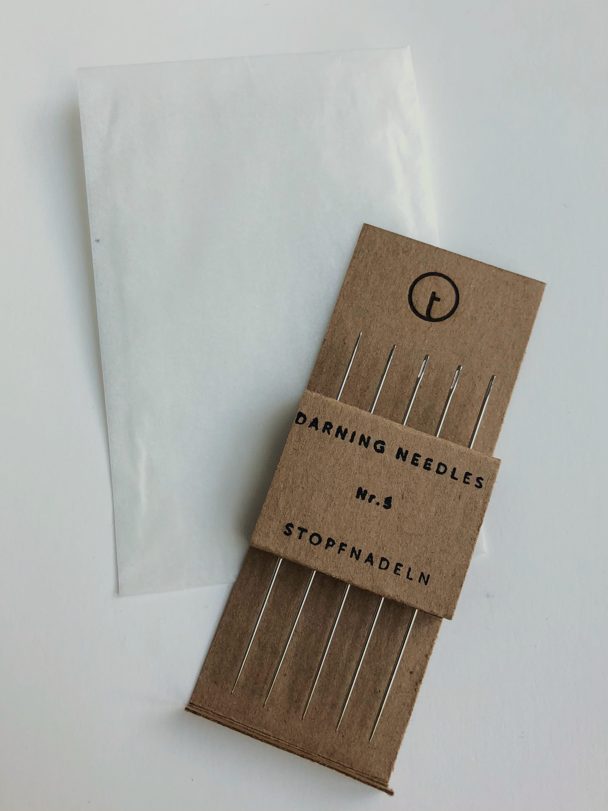 Needle Rust Preventer Darning Needles No.5 - Long Darners from John James Needles – toolly