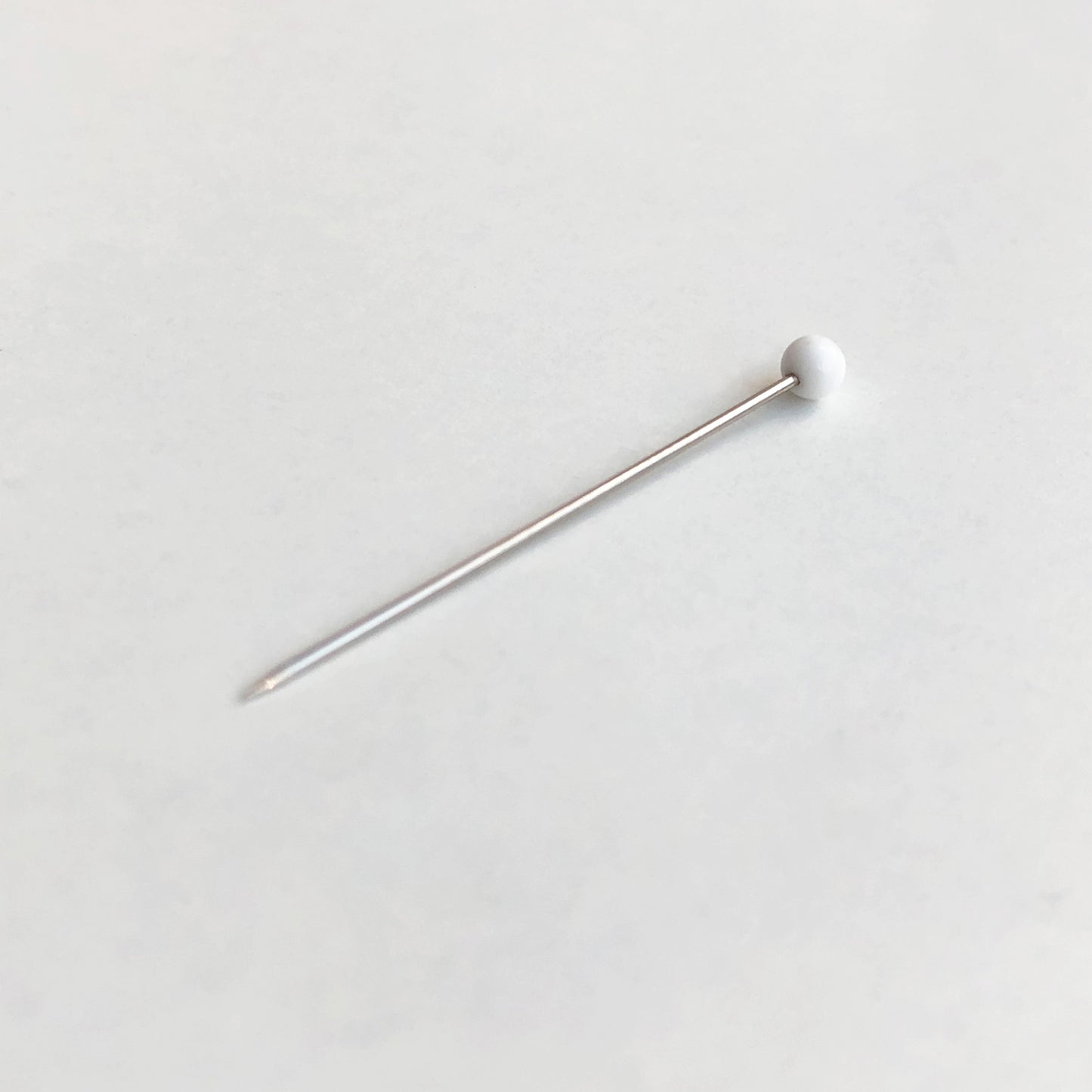 Glass Head Pins · WHITE · M